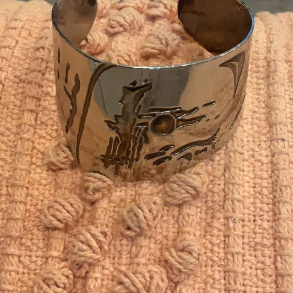 Silver tone Cuff Bracelet